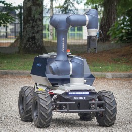 ScoutSan mobile robot: Scout 2.0 (UGV) + A0509 Robotic arm